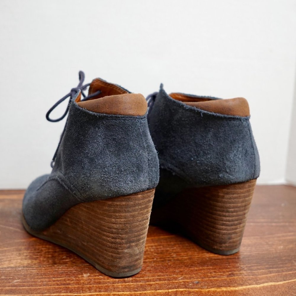 Lucky Brand Suede Lace-Up Wedge Booties - Picture 4 of 10